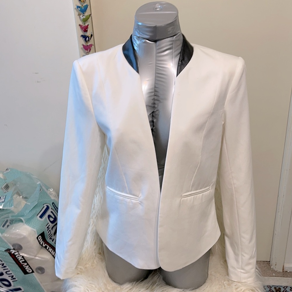 White blazer or Free with the $50 purchase